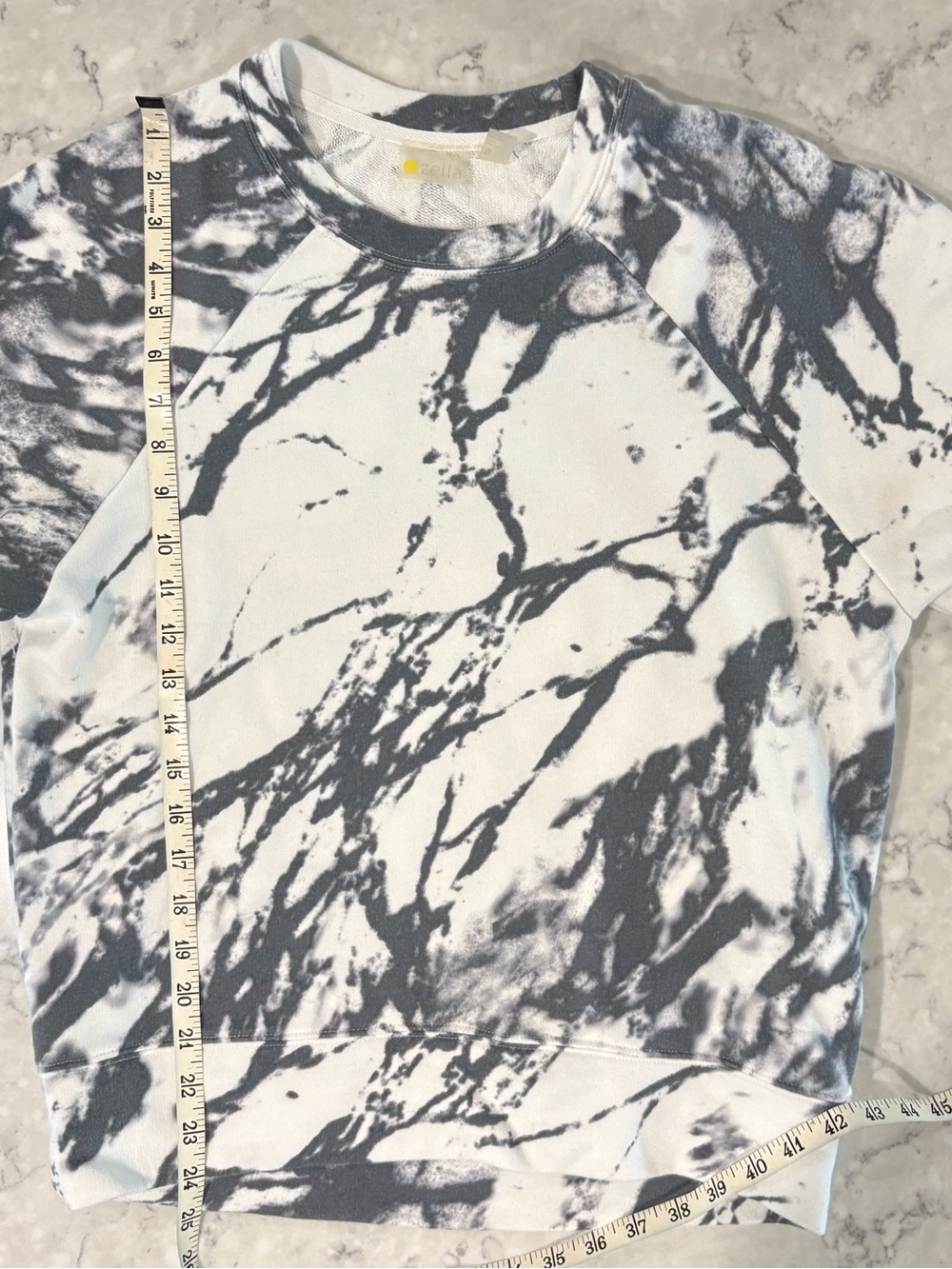 Zella Women’s Small -White and Charcoal Marble Crewneck Sweatshirt - Picture 7 of 12